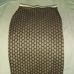 H&M geometric pencial skirt